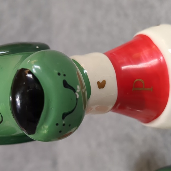 Commodore Japan Christmas Puppy Dog Hound Salt and Pepper Shakers Santa Hat - Picture 6 of 8